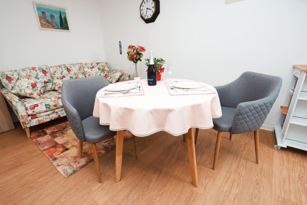 Apartmani Nad Voltun Kastav Exteriör bild