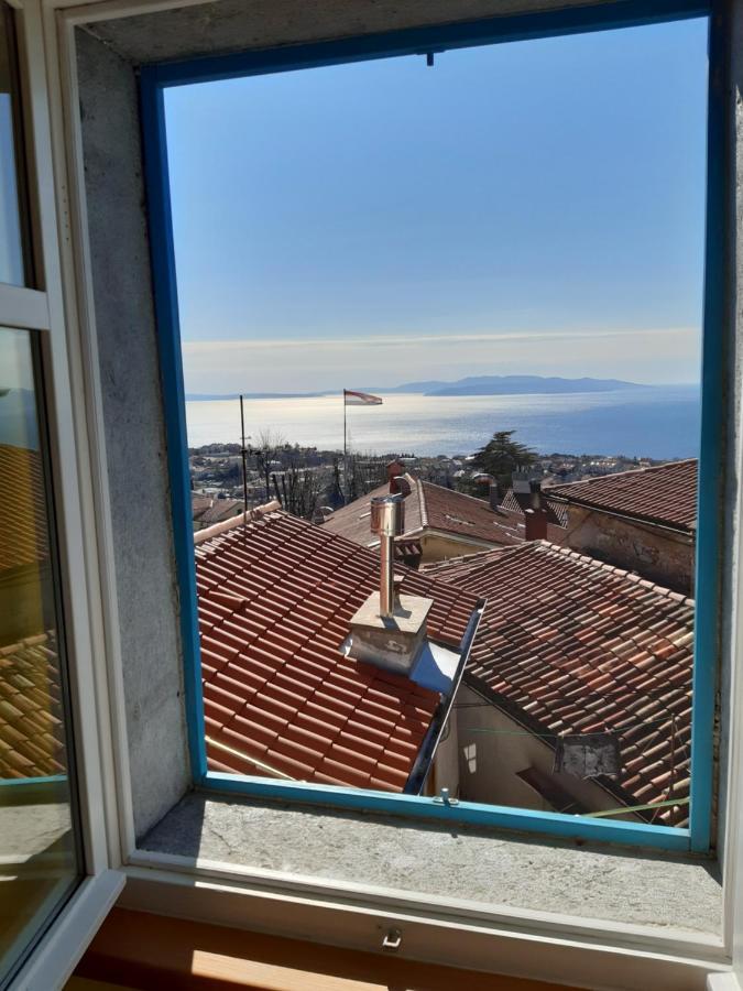 Apartmani Nad Voltun Kastav Exteriör bild